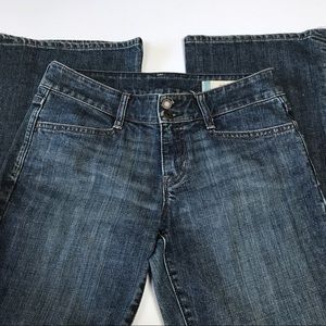 GAP CURVY BOOTCUT STRETCH JEANS